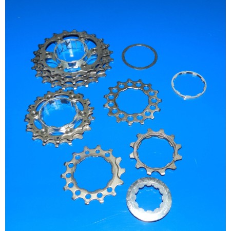 CASSETTA Dura-Ace 8 V  12-23 SHIMANO