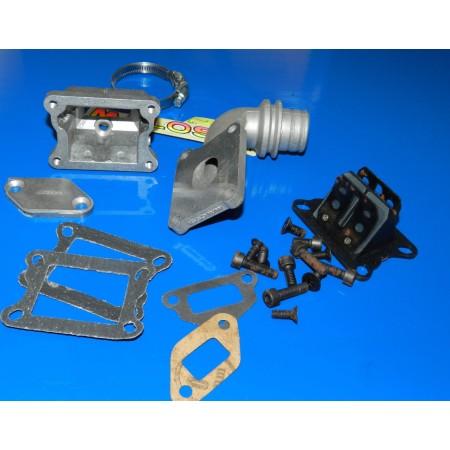 COLLETTORE CON VALVOLA VESPA  125 - MALOSSI