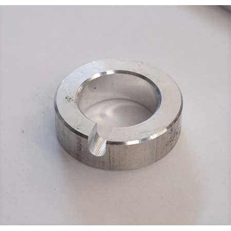 DISTANZIALE MESSA IN MOTO REV 2005 BETA