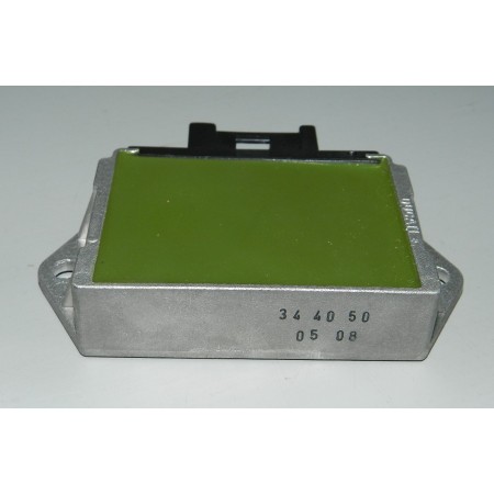 REGOLATORE DI TENSIONE MADISON 125/150 MALAGUTI