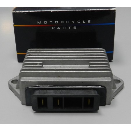 REGOLATORE DI TENSIONE VESPA PK * PX - RMS
