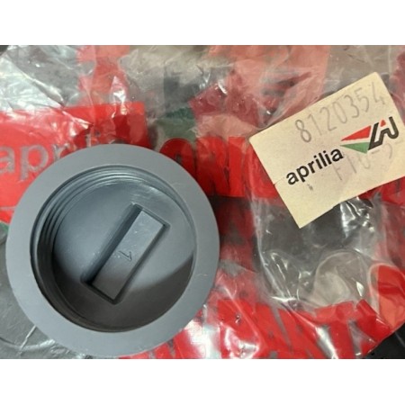 TAPPO OLIO ET 50  APRILIA