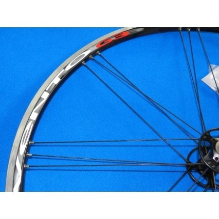 RUOTA ANTERIORE VENTO CAMPAGNOLO
