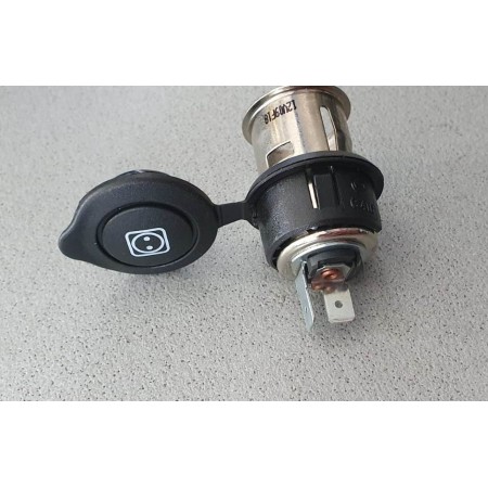 PRESA DI CORRENTE 12 V MALAGUTI