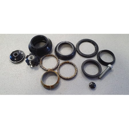 SERIE STERZO AAM 1-1/8 SEMINTEGRATA